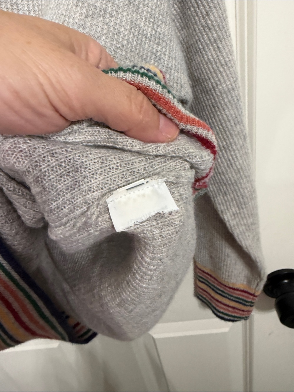 Like new Madewell size XS Light Gray waffle cashmere sweater with rainbow trim - Picture 6 of 10